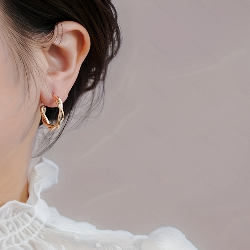 Vintage Style Twisted Hoop Earrings for Women